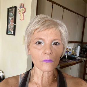 Meet your Posher, Diane